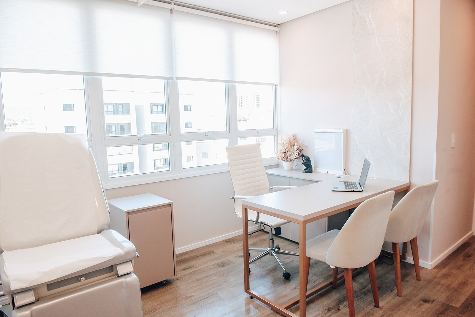 Dra. Livia & Dr. Rafael